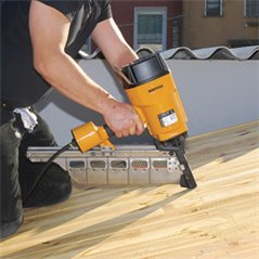 RT160-C-E GWOŹDZIARKA BRT160 NA GWOŹDZIE ŁĄCZONE SZEREGOWO POD KĄTEM 21° 160MM MAX