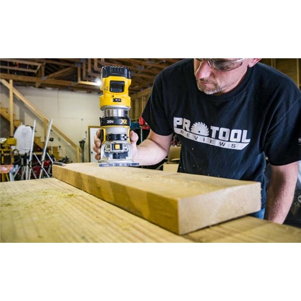 DCW600N FREZARKA 18V XR BEZSZCZOTKOWA 8MM (1/4")