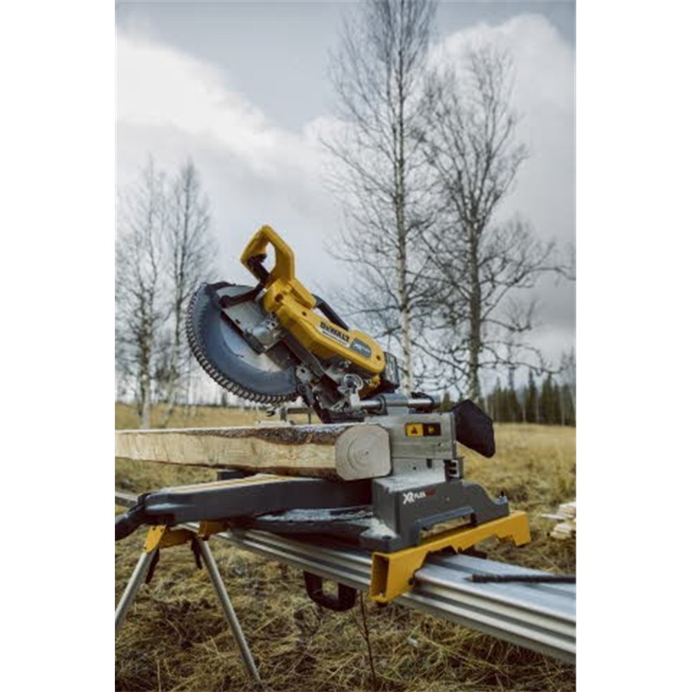 Akumulatorowa pilarka ukosowa 305mm 2x 54V XR FLEXVOLT DHS780N