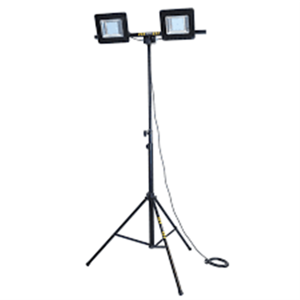 Maszty oświetleniowe LM2x100AW Partnersite