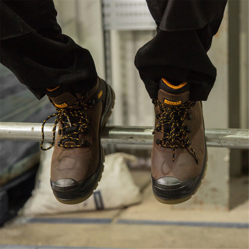 DWF50140133-9 Buty ochronne Dewalt NEWARK BROWN r.43
